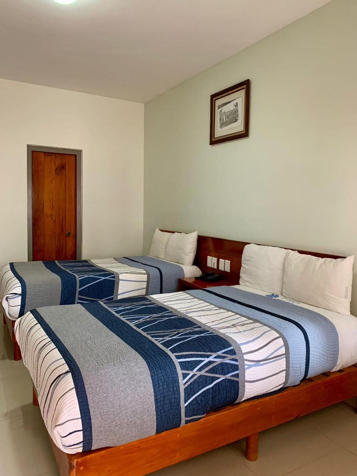 Hotel Posada Del Sol Apatzingán de la Constitución Εξωτερικό φωτογραφία