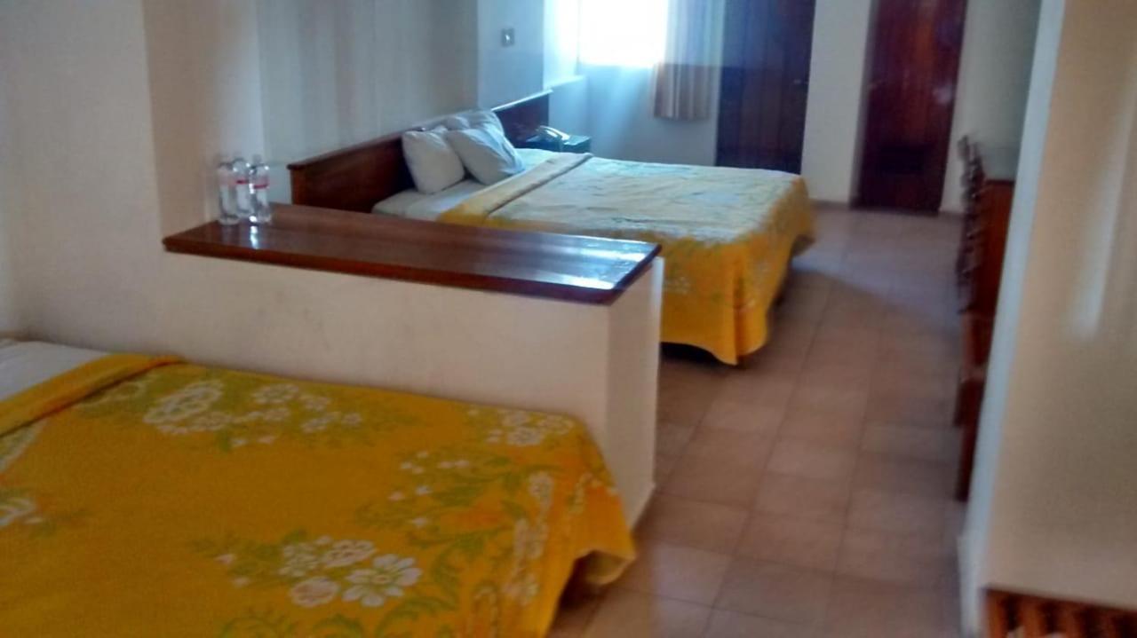 Hotel Posada Del Sol Apatzingán de la Constitución Εξωτερικό φωτογραφία