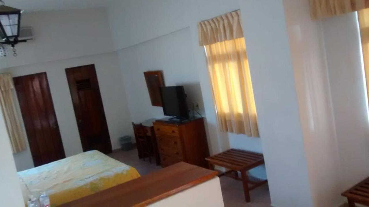 Hotel Posada Del Sol Apatzingán de la Constitución Εξωτερικό φωτογραφία