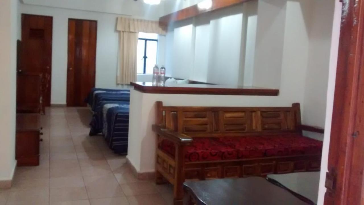 Hotel Posada Del Sol Apatzingán de la Constitución Εξωτερικό φωτογραφία